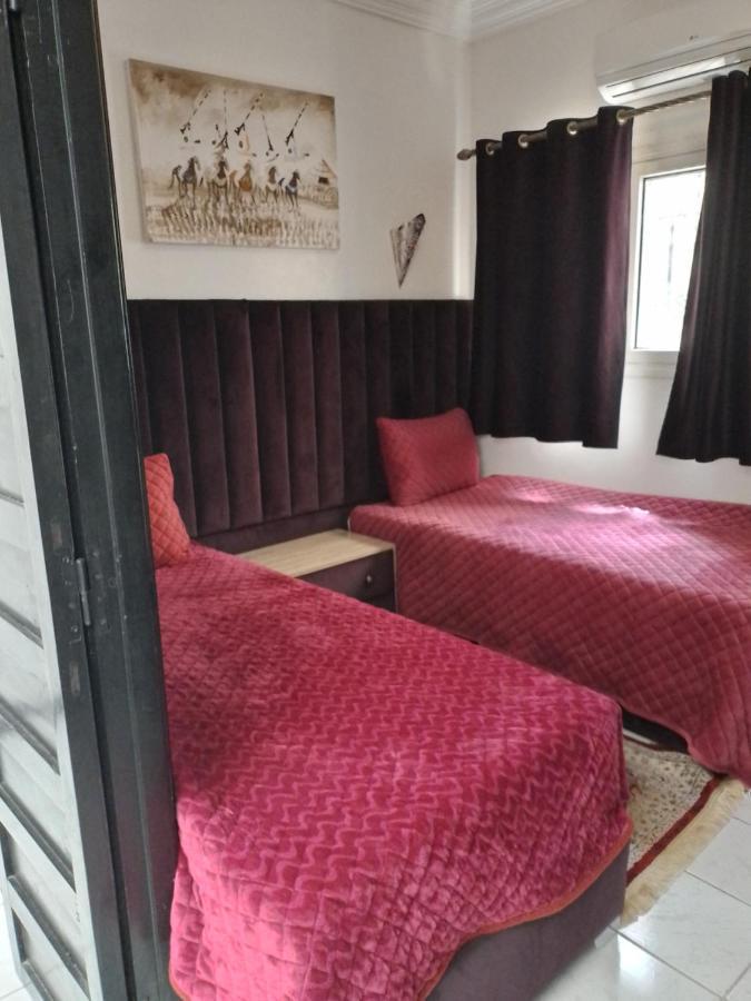 Un Riad Pour Se Divertir En Famille & Se Detendre Marrakesch Exterior foto